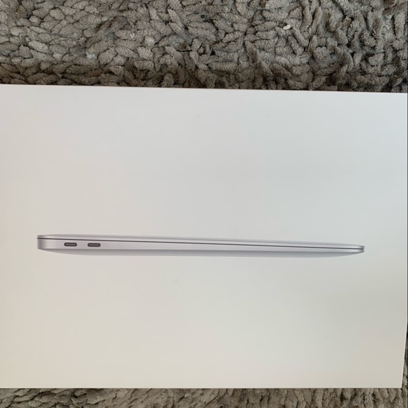 macbook 13.5 inch brand new used once in silver MORE DETAILS IN THE PHOTOS